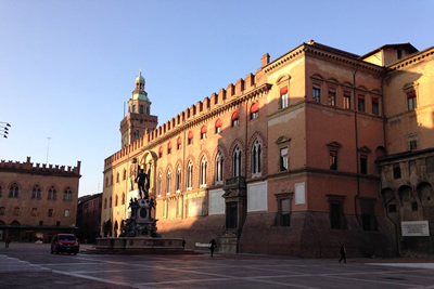 イタリア　ボローニャ大学